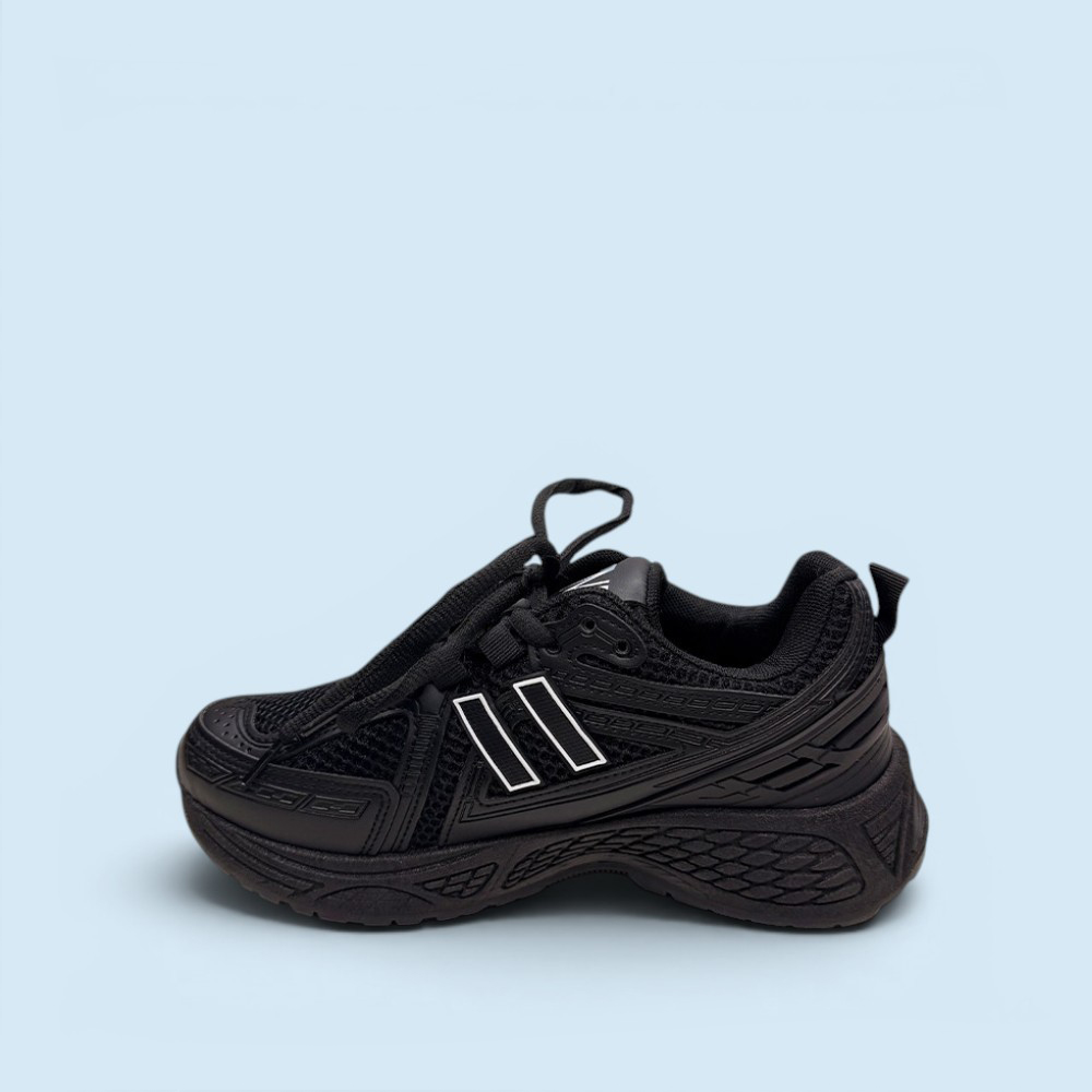 Підліткові кросівки Black Чорний — дитяче взуття Kids Family. Фото 4